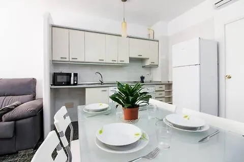 Living Malagueta With Parking Free Appartement Málaga Spanje