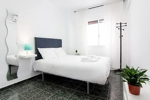 Living Malagueta With Parking Free Appartement Málaga Spanje